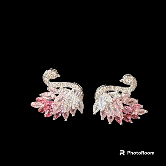 Elegant White and Pink Crystal Swan Stud Earrings Sparkling Swan Studs NWT - Picture 5 of 10